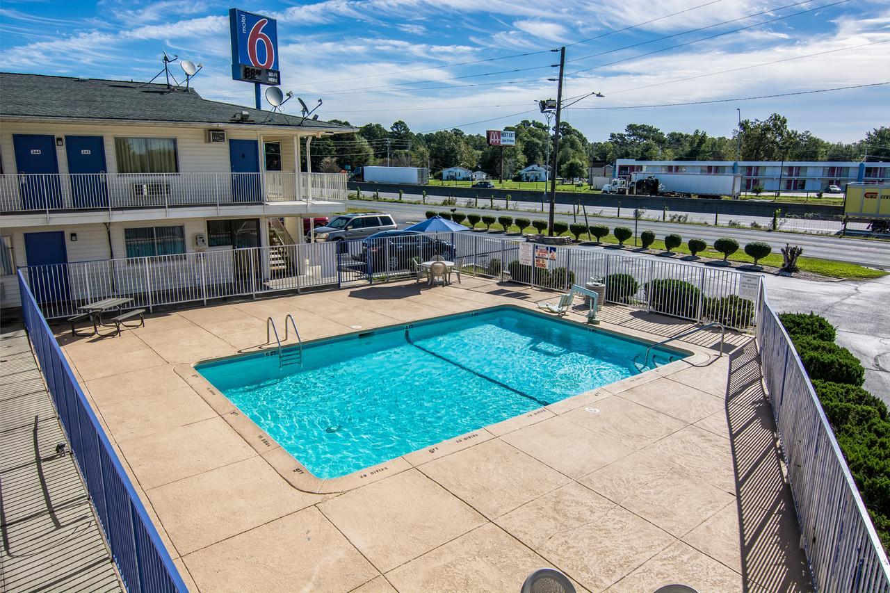 Motel 6-Lumberton, Nc Εξωτερικό φωτογραφία