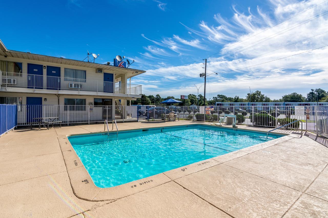 Motel 6-Lumberton, Nc Εξωτερικό φωτογραφία