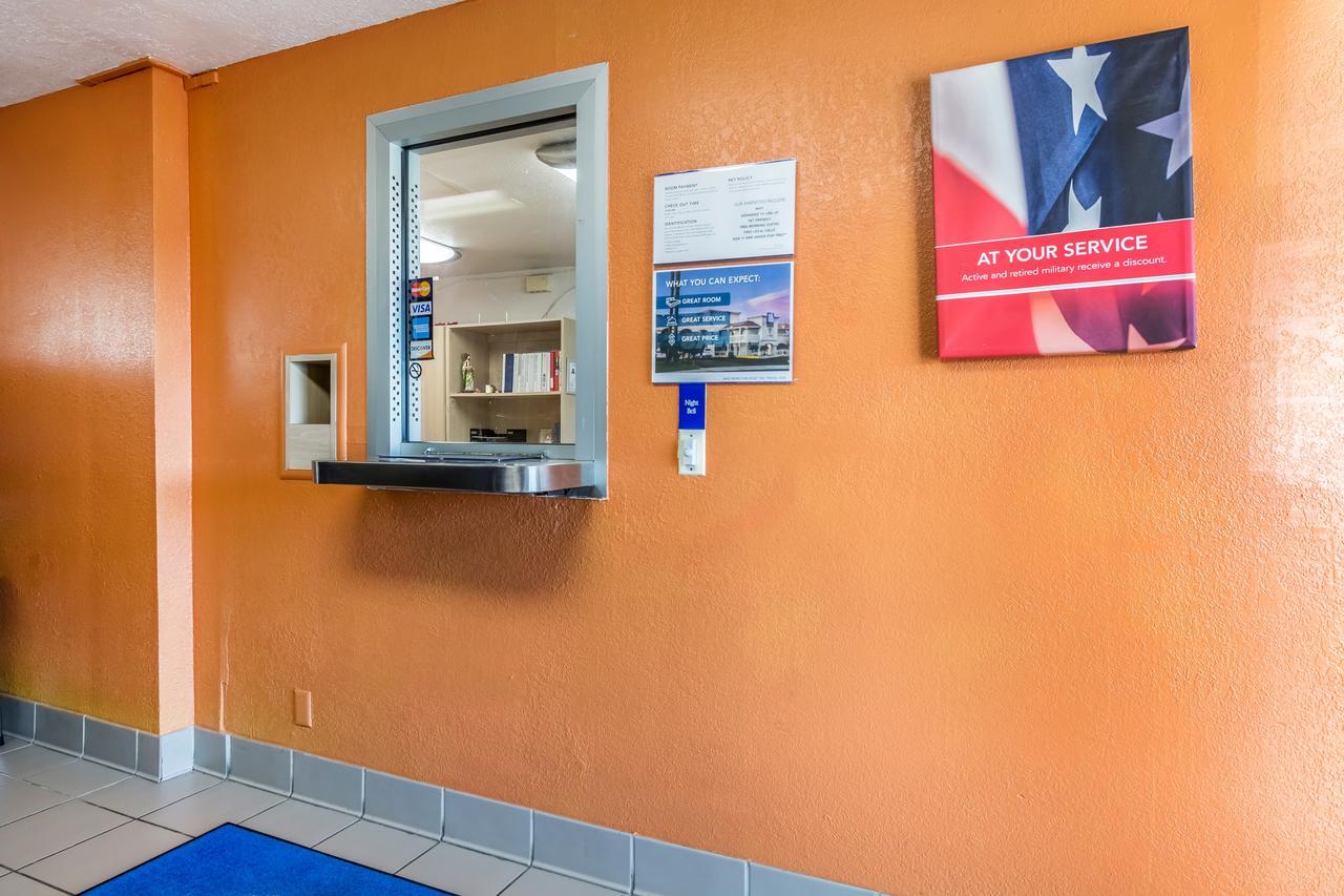 Motel 6-Lumberton, Nc Εξωτερικό φωτογραφία