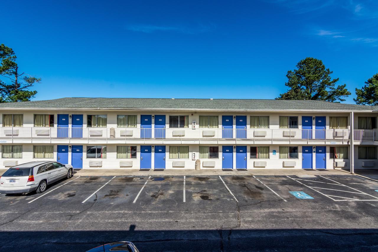 Motel 6-Lumberton, Nc Εξωτερικό φωτογραφία
